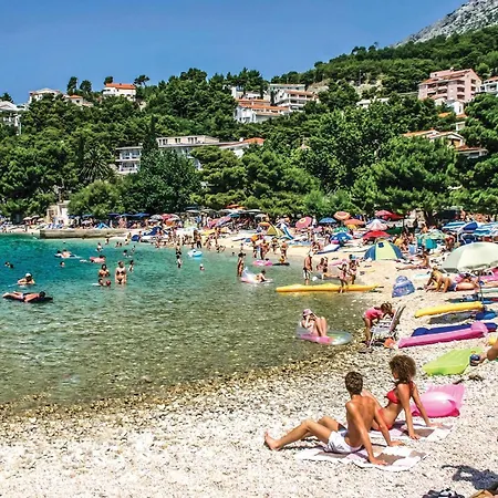 Stunning Apartment In Baska Voda Baška Voda